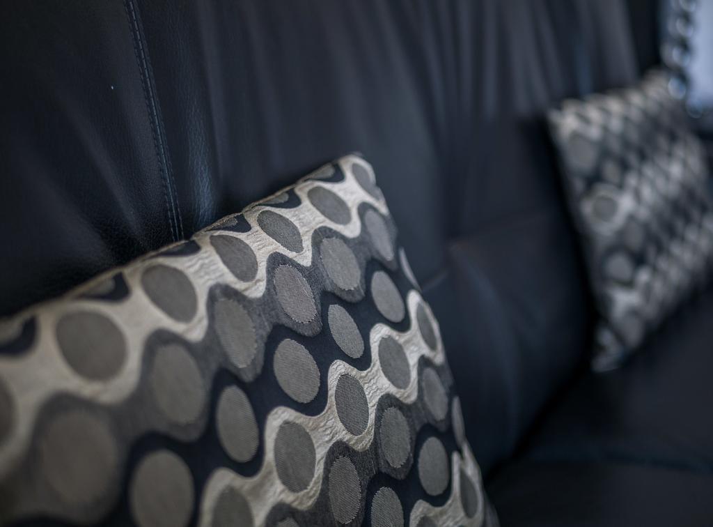 Bellano Motel Suites ไครสต์เชิร์ช ภายนอก รูปภาพ Detail of the interior